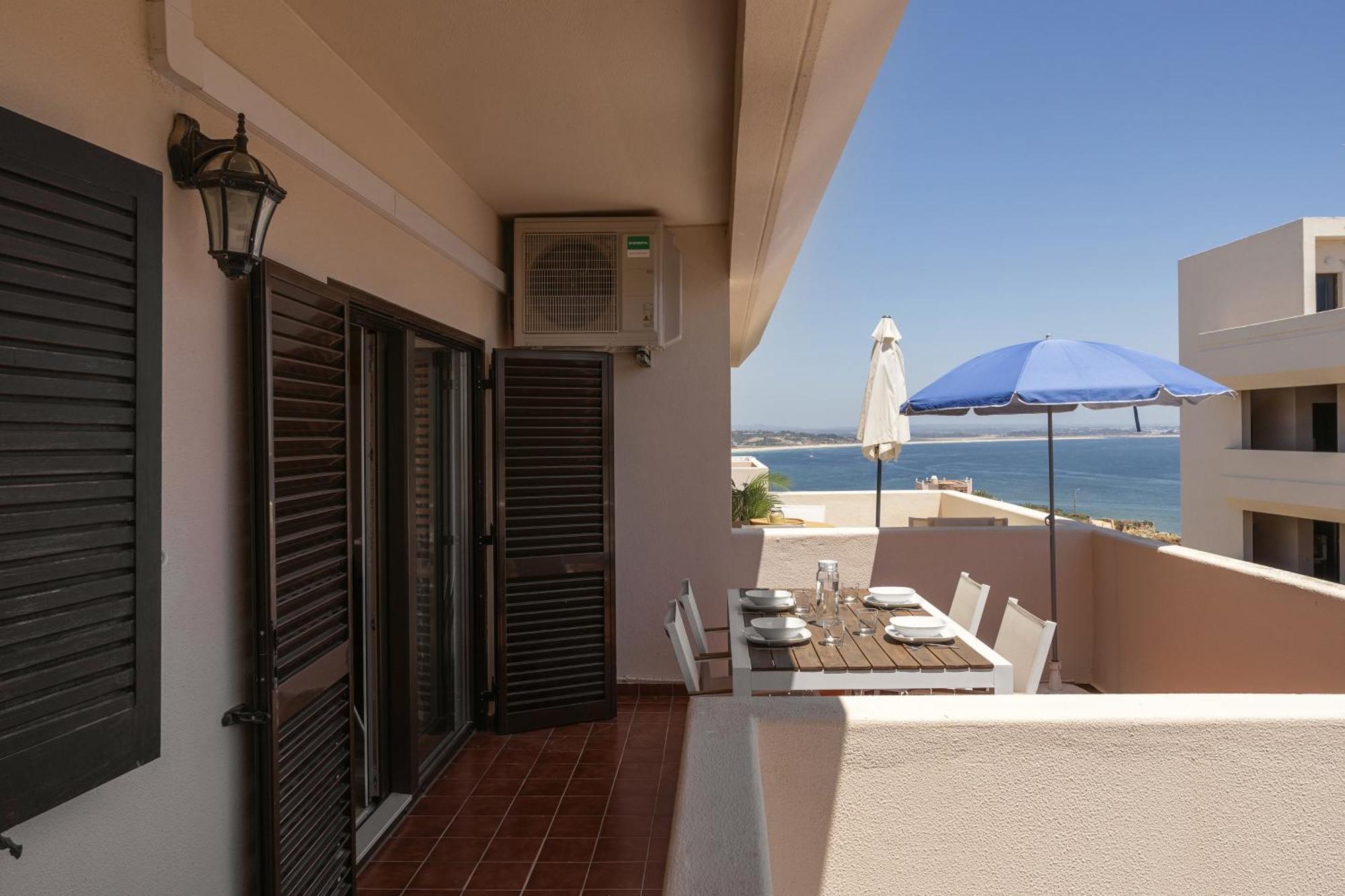 לאגוּ‏ש Superb Wow View - Beach 200 Mts - Center 10 Min W. מראה חיצוני תמונה